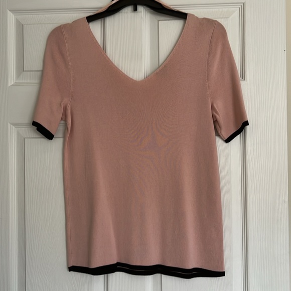 Talbots Sweater Top Classic Short Sleeve V-Neck Pink with Black Trim X - Picture 2 of 4